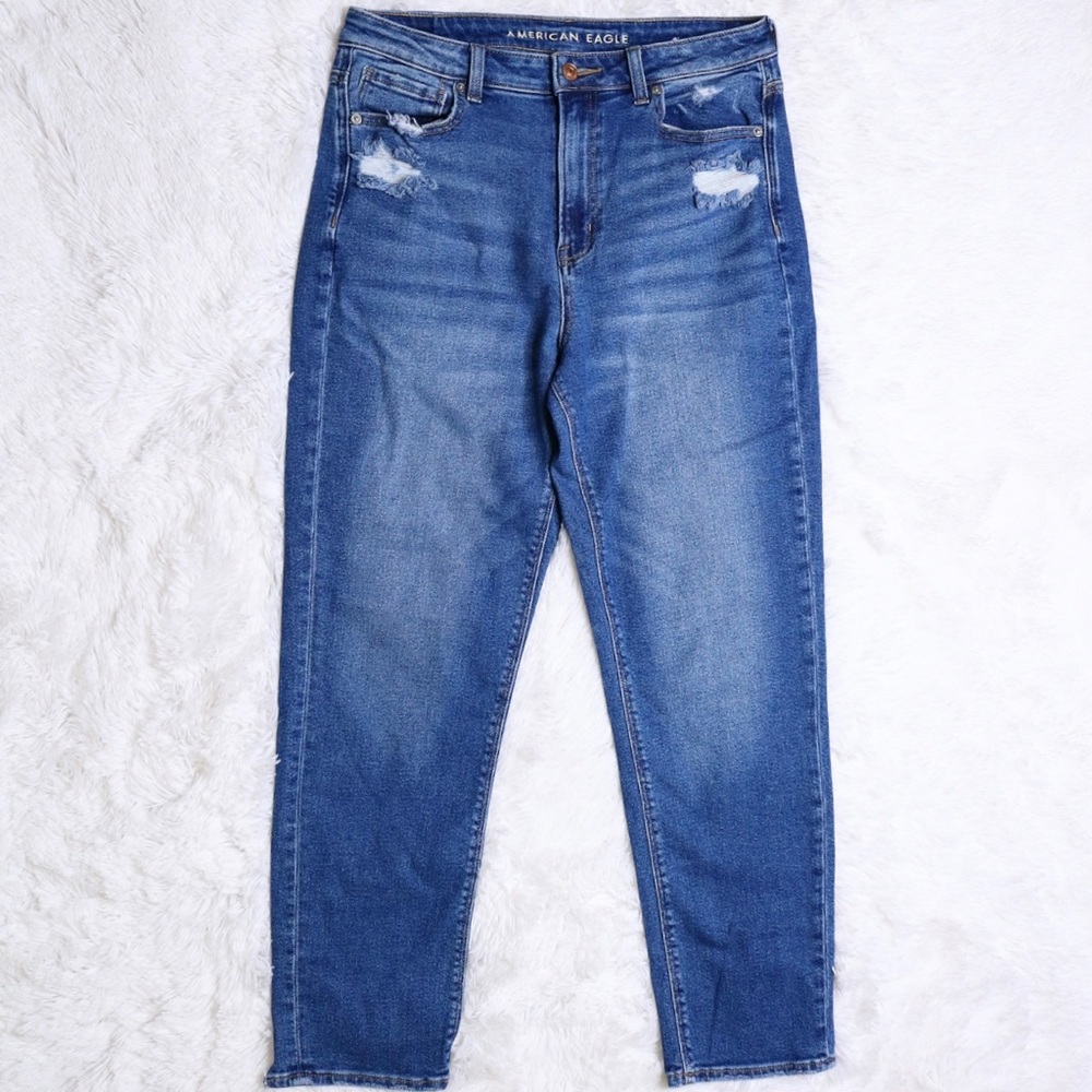 AMERICAN EAGLE Mom Jeans